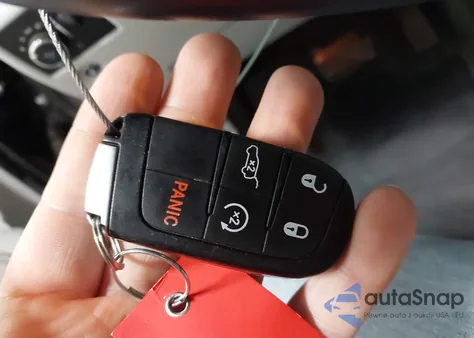 2018 Jeep Grand Cherokee Summit 4X4 z USA, uszkodzony, nr VIN 1C4RJFJG9JC508650